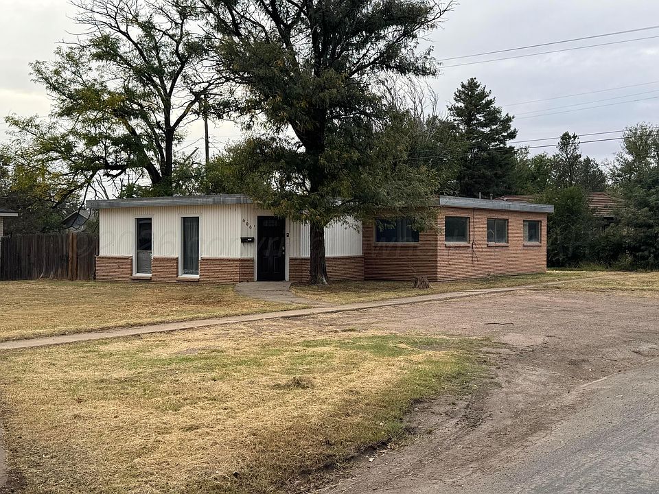 1st image of 606 15th St