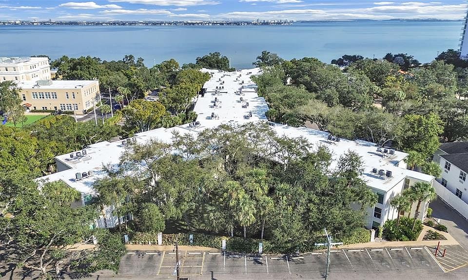 1st image of 3325 BAYSHORE BOULEVARD #F22