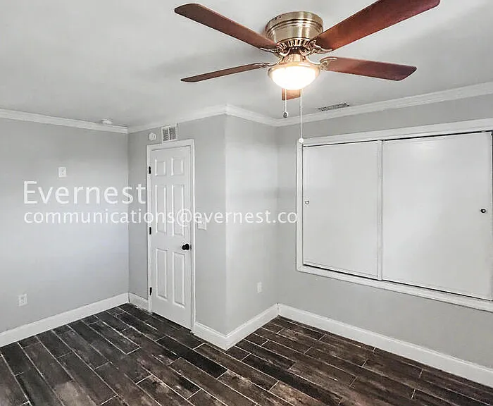 1885 Shore Acres Blvd NE — Photo 16