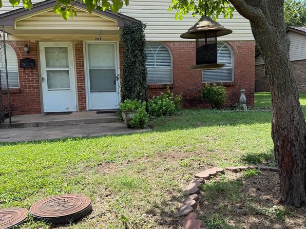 2621 Elwood Dr