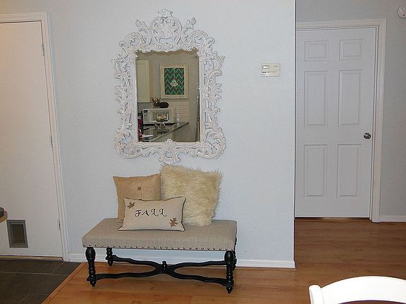 3rd image of 2981 Golden View Ln