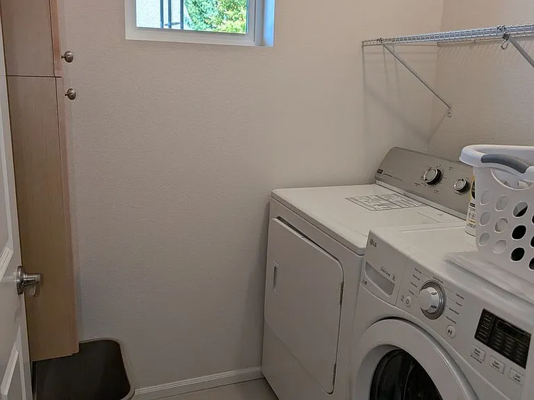 4848 Shelby Pl — Photo 8