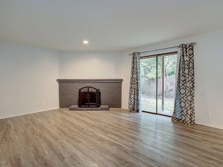 607 SE 121st Ave #39 — Photo 12