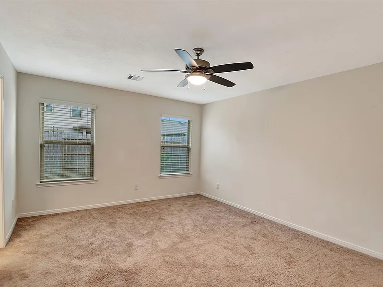 9403 Castillo Ct — Photo 23
