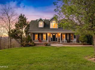 512 Wood View Ct, Kingsport, TN 37664