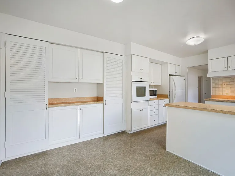 1108 Port Echo Ln — Photo 16