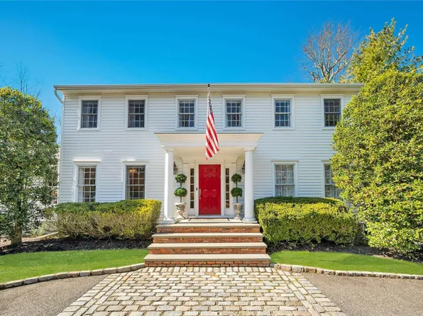 555 Old Bridge Road, Northport, NY 11768