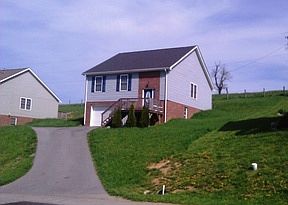 1st image of 1015 Beaver Dr