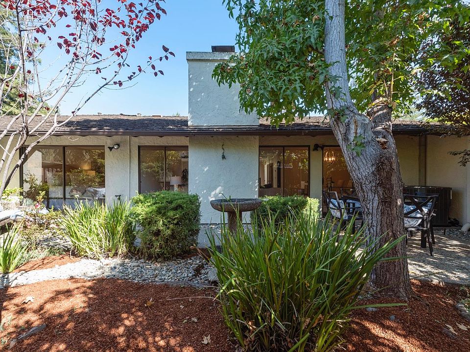 1st image of 2353 Sharon Oaks Dr