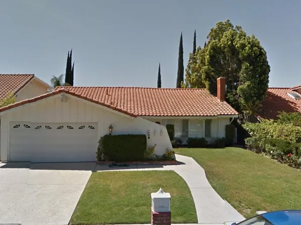 5915 Carell Ave, Agoura Hills, CA 91301