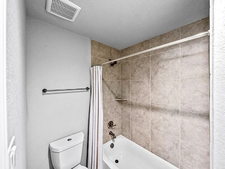 25023 Las Pilas — Photo 34