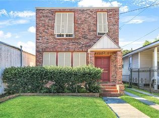 2568 Gladiolus St, New Orleans, LA 70122