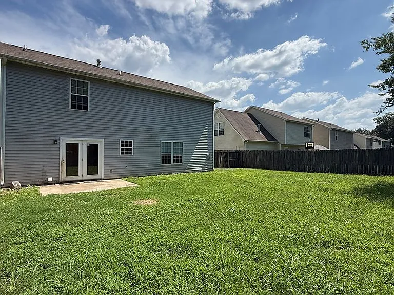 2329 Settlers Ridge Ln — Photo 18