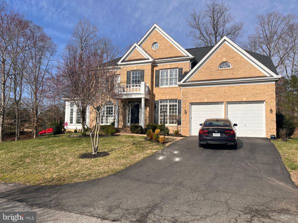 4757 Charter Ct