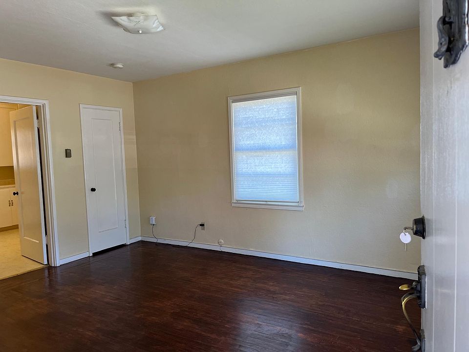 1st image of 205 N Murphy Ave #205