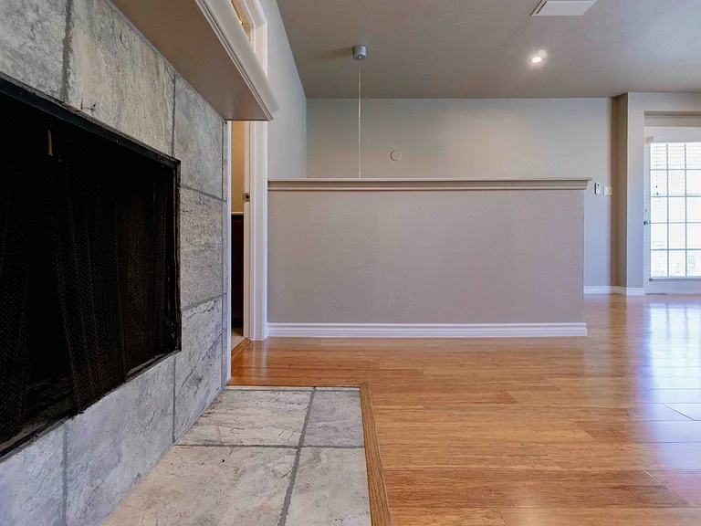 821 Pavillion St #101 — Photo 38
