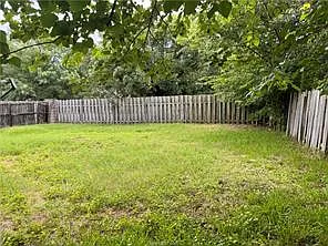 816 Azalea Ct — Photo 12