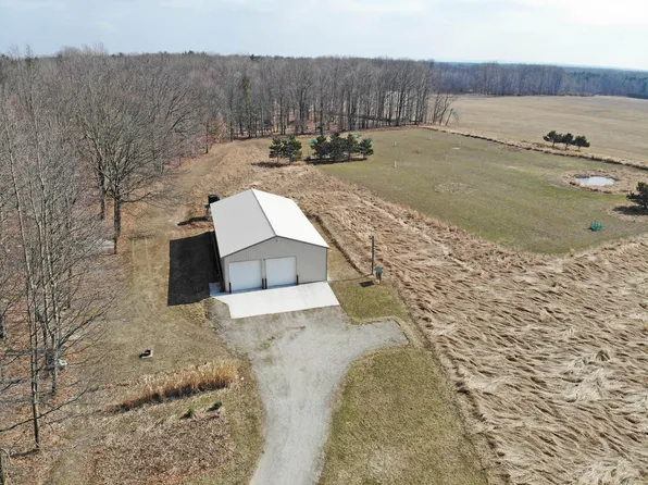 8074 N Reid Rd, Fountain, MI 49410