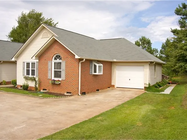 2308 Annandale Dr, Anderson, SC 29621