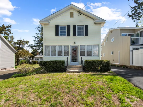 11 Pent Road, Madison, CT 06443