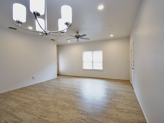 5th image of 11814 Evanston Ave
