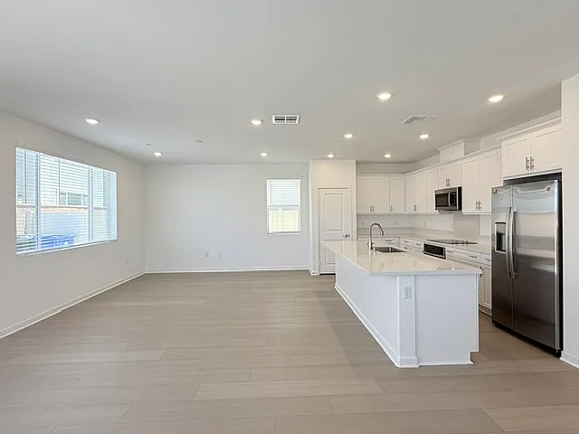 3197 Silo Paseo — Photo 6