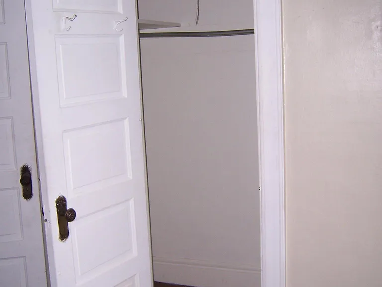 41 Lafayette Ave #4 — Photo 5