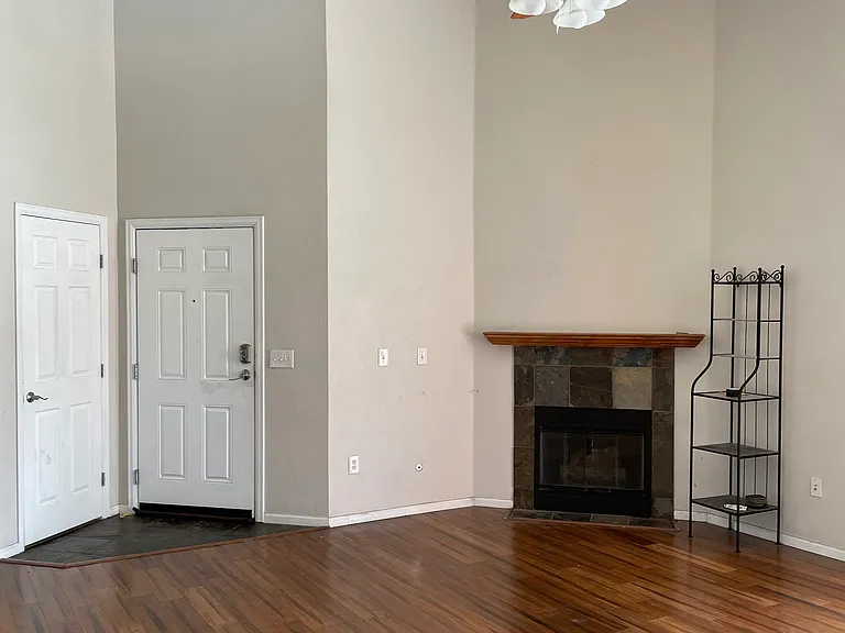 3852 S Dallas St #301 — Photo 7