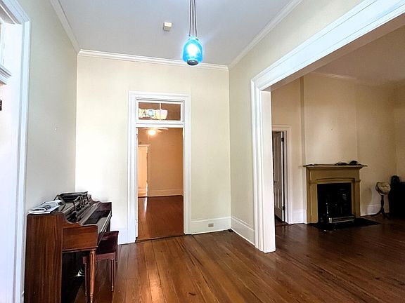 5th image of 167 Court St