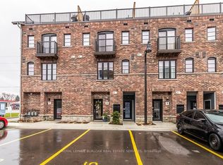 219 Dundas St E #8, Hamilton, ON L8B1V9