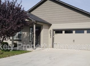 682 Diamond Lake St, Middleton, ID 83644
