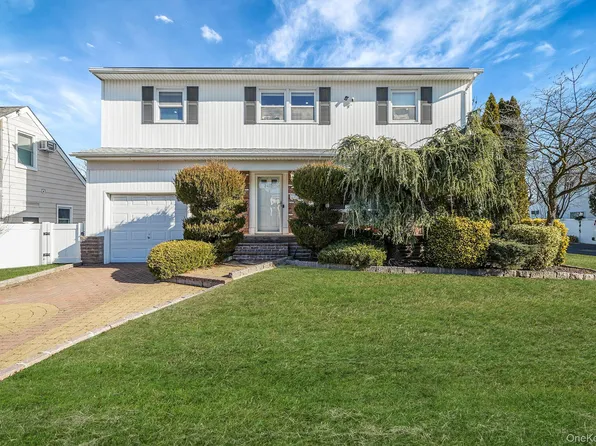 2415 Babylon Turnpike, Merrick, NY 11566