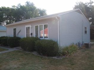 1120 N Hamilton St, Lincoln, IL 62656