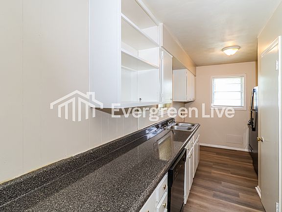 3rd image of 3057 S Goodlett St