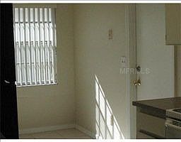 4th image of 12805 Dunhill Dr