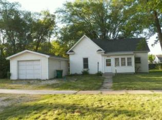 1726 S Main St, Adel, IA 50003