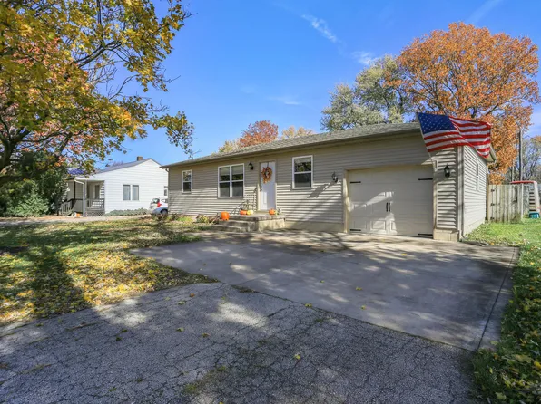 311 S Washington St, Mansfield, IL 61854