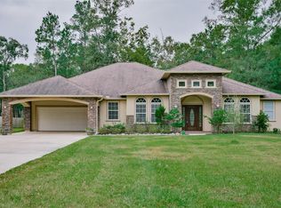 814 Commons Lake Edge Dr, Huffman, TX 77336