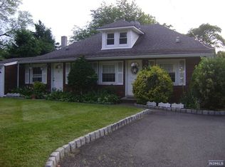 491A Paramus Rd, Paramus, NJ 07652