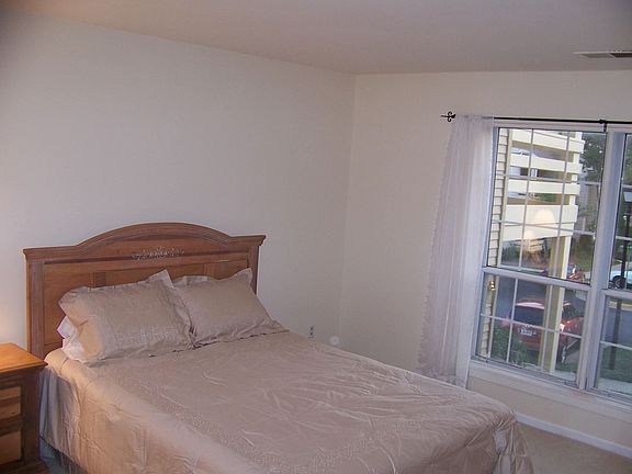 2nd image of 6614 Jupiter Hills Cir #C