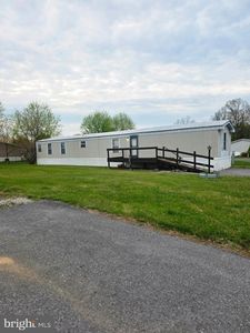 1024 Warm Spring Rd Trailer 88, Chambersburg, PA, 17202