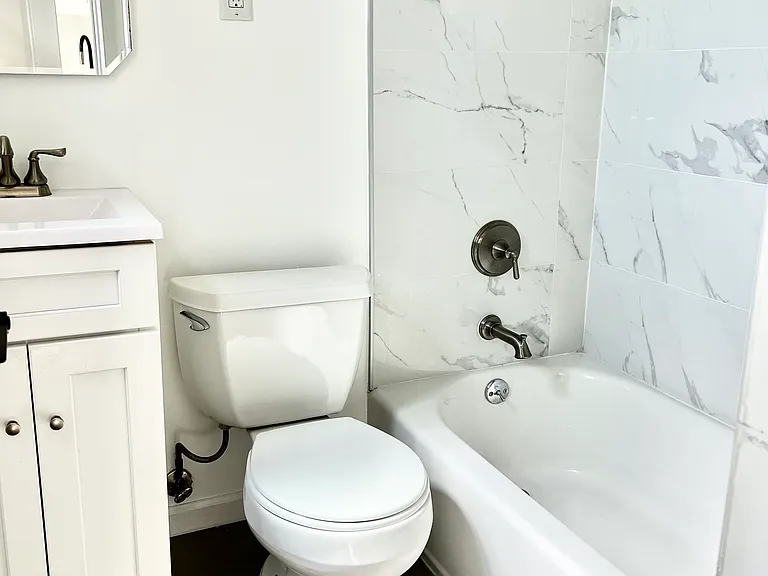 6052 54th Pl #B — Photo 9