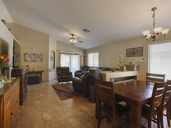 5th image of 4686 S Valley Rd