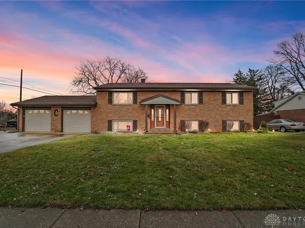 520 Bennert Dr, Vandalia, OH 45377