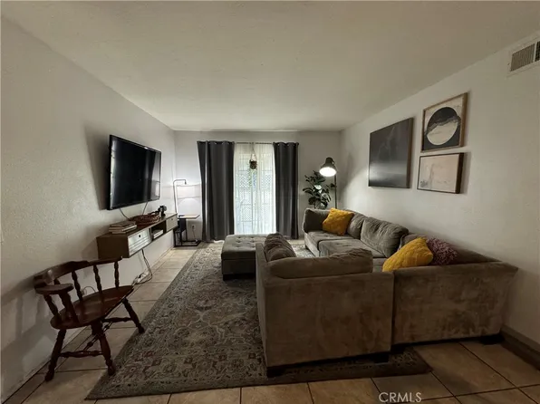 149 W 6th St APT 6, San Bernardino, CA 92401