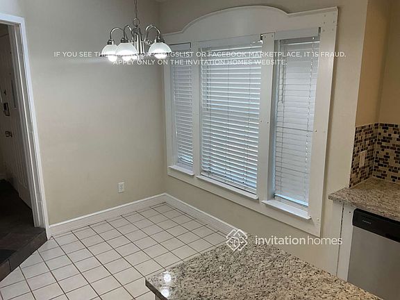 5th image of 3214 Cliffview Dr