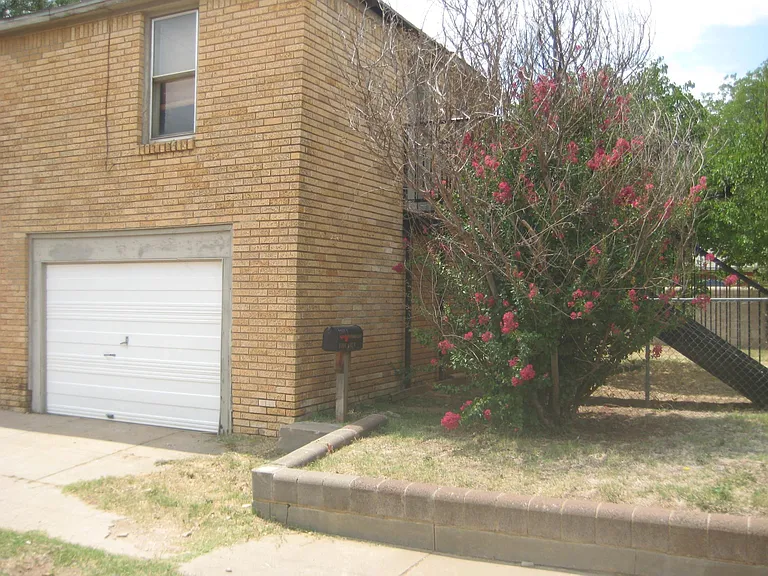 2301 13th St #B — Photo 10