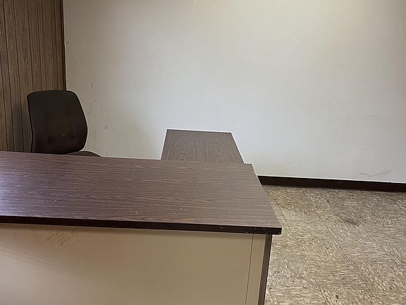 4th image of 1702 Pine Ave #201
