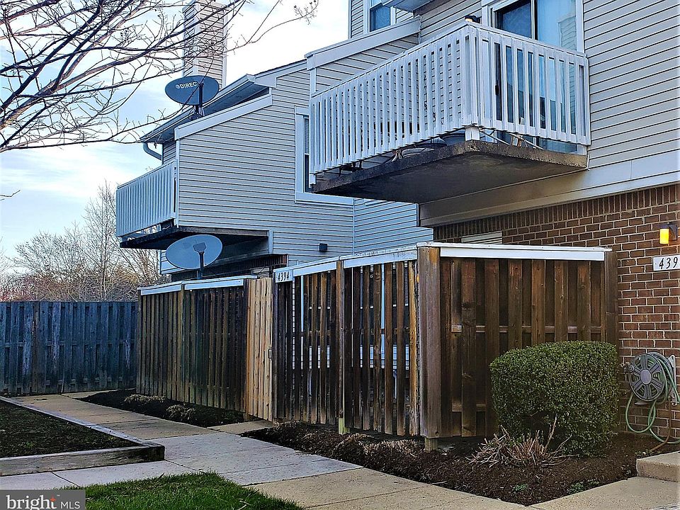 1st image of 4394 Pembrook Village Dr #93