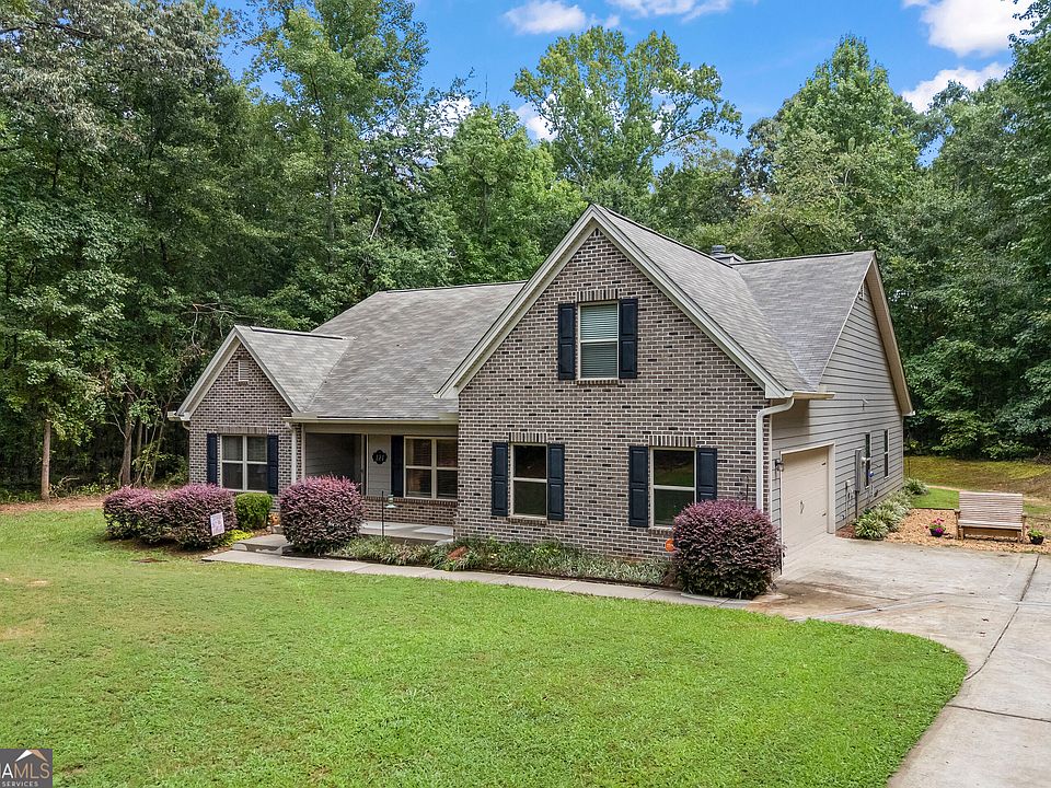 1st image of 121 Mount Vernon Way